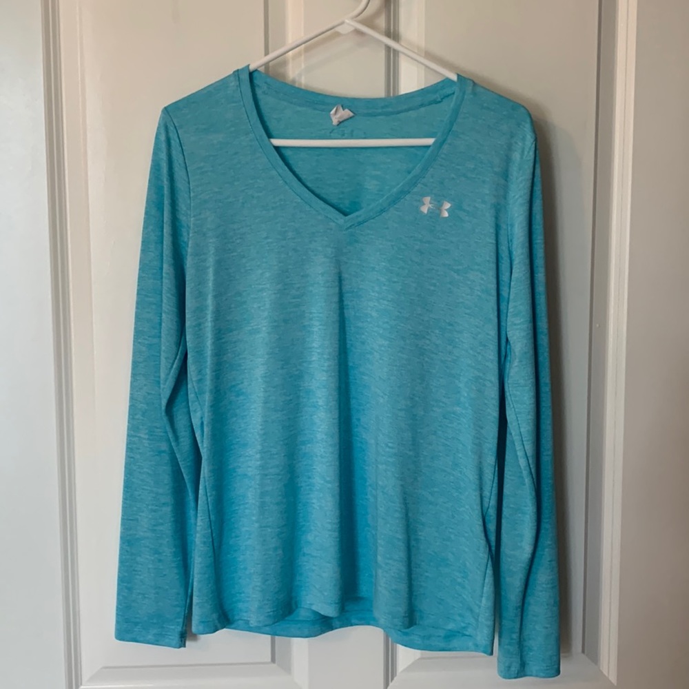 Under Armour long sleeve size M